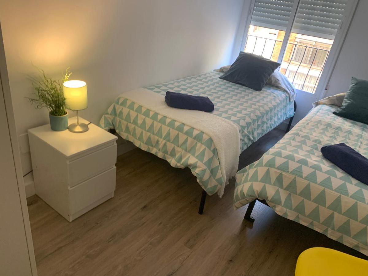 Appartement Centro Grupos Malaga Parking Gratis 3 Extérieur photo