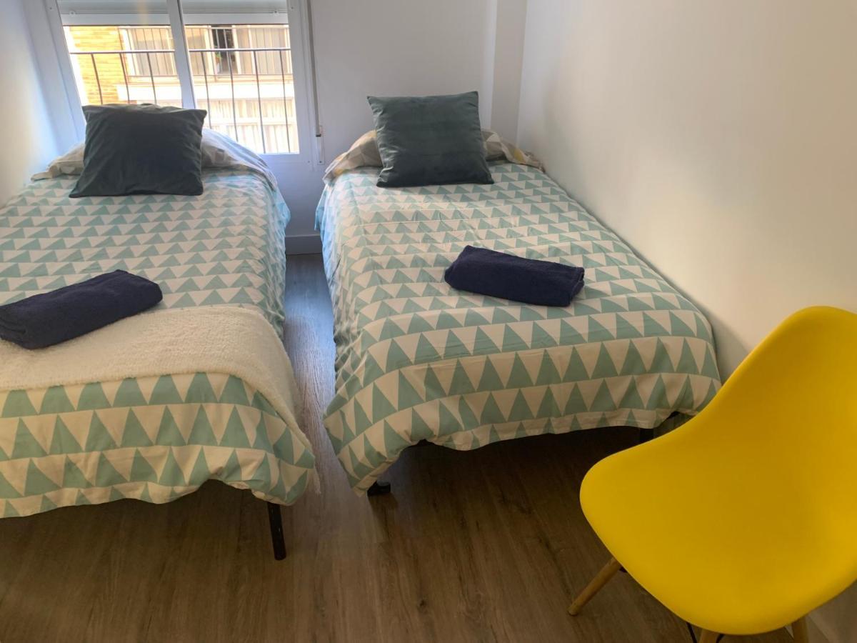 Appartement Centro Grupos Malaga Parking Gratis 3 Extérieur photo